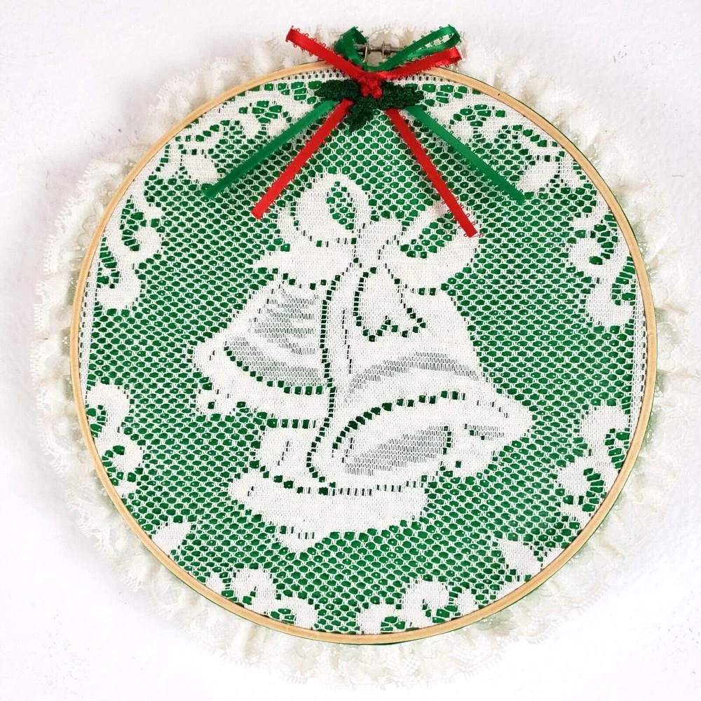 Handmade Christmas White Lace Jingle Bells Hoop Wall Art Vintage Xmas Decoration